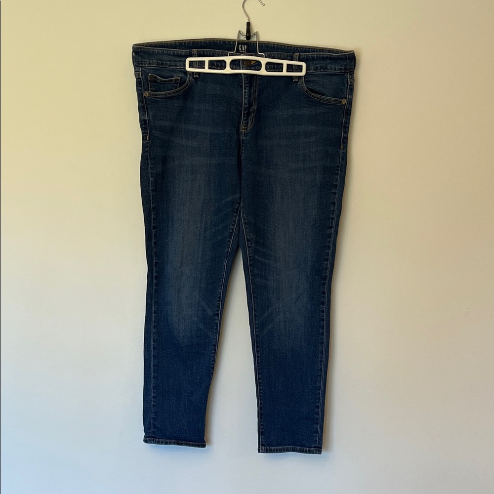 Women's Gap Jeans